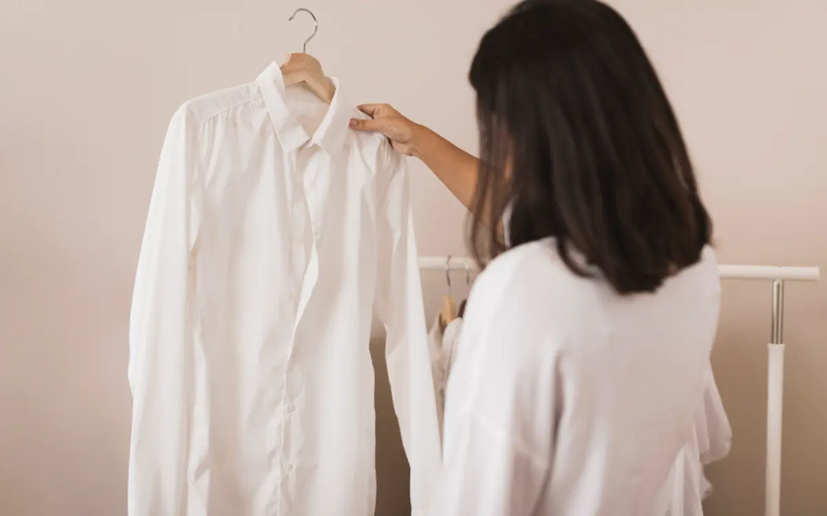 Prevent the Avoidable, Simplify the Unavoidable: A Returns Workflow for Small Shopify Apparel Stores